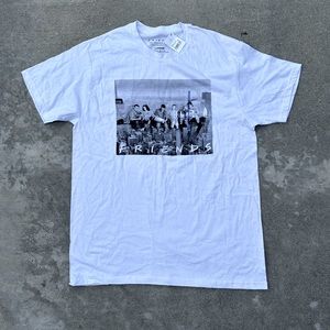 F R I E N D S Tshirt Adult Large